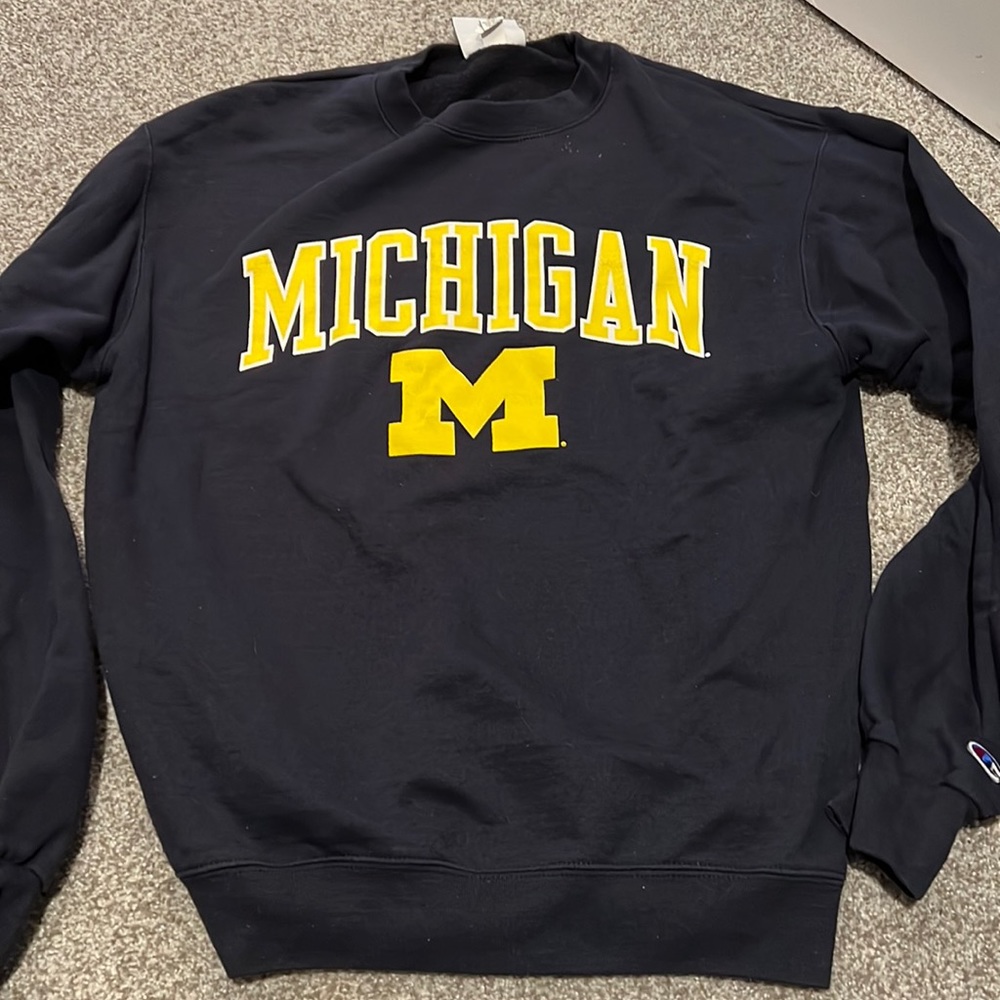 Michigan Champion medium crew neck sweatshirt